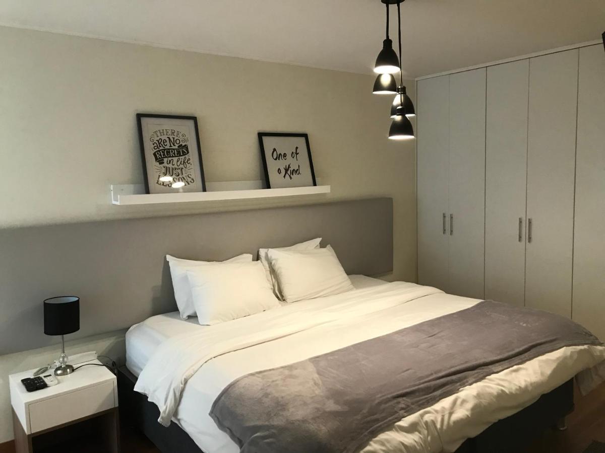 Hermoso Con Piscina Miraflores- Canvas Lima