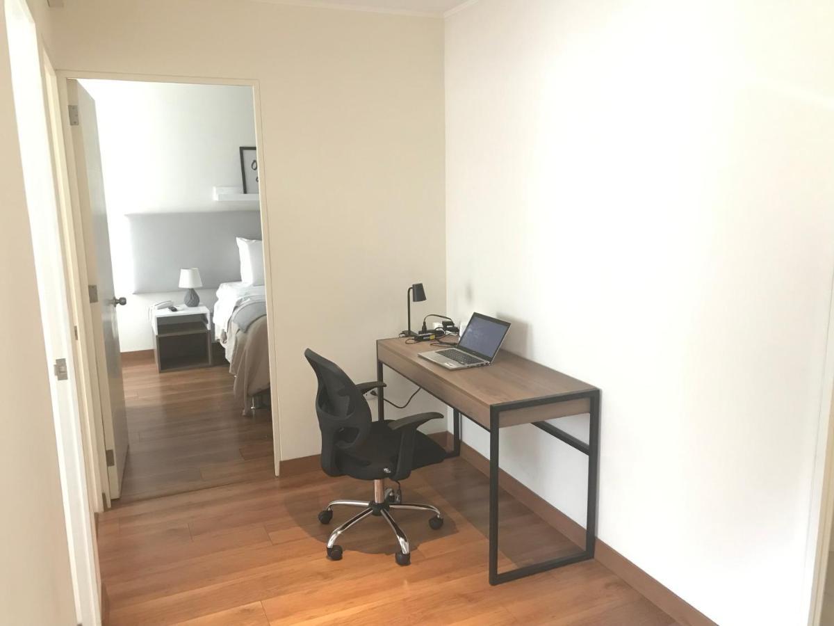 Hermoso Con Piscina Miraflores- Canvas * Lima